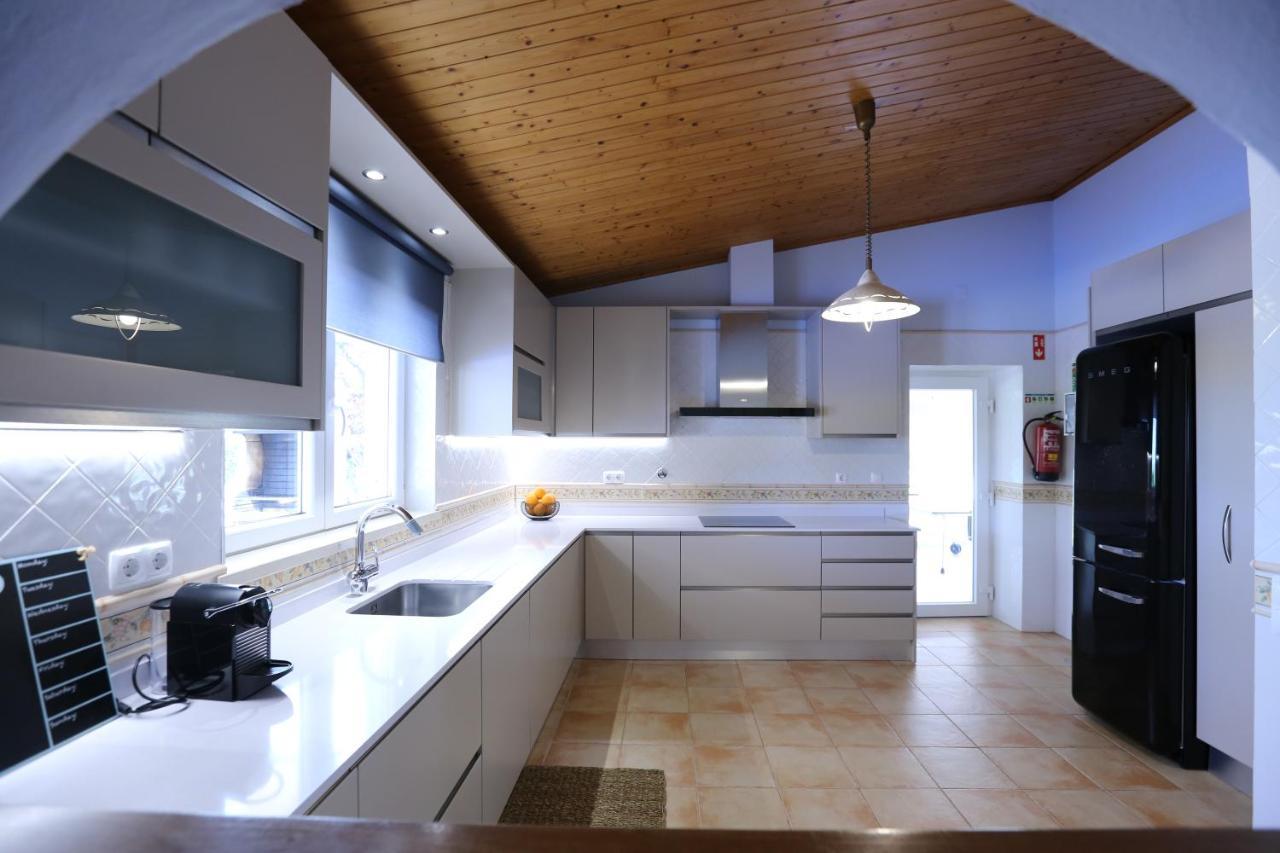 Quinta Do Pinheiro Manso - Holidays Villa - Marinha Beach 卡武埃鲁 外观 照片