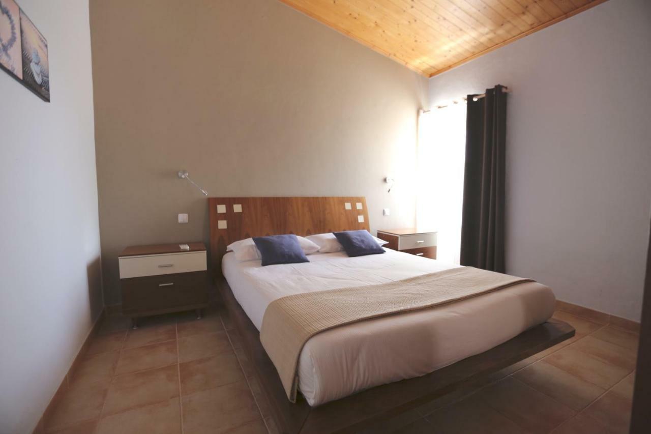 Quinta Do Pinheiro Manso - Holidays Villa - Marinha Beach 卡武埃鲁 外观 照片