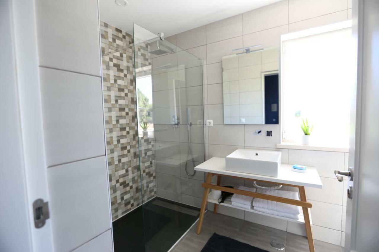 Quinta Do Pinheiro Manso - Holidays Villa - Marinha Beach 卡武埃鲁 外观 照片